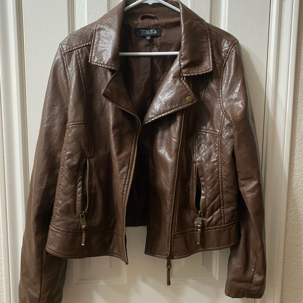 Brown Cropped Leather Jacket